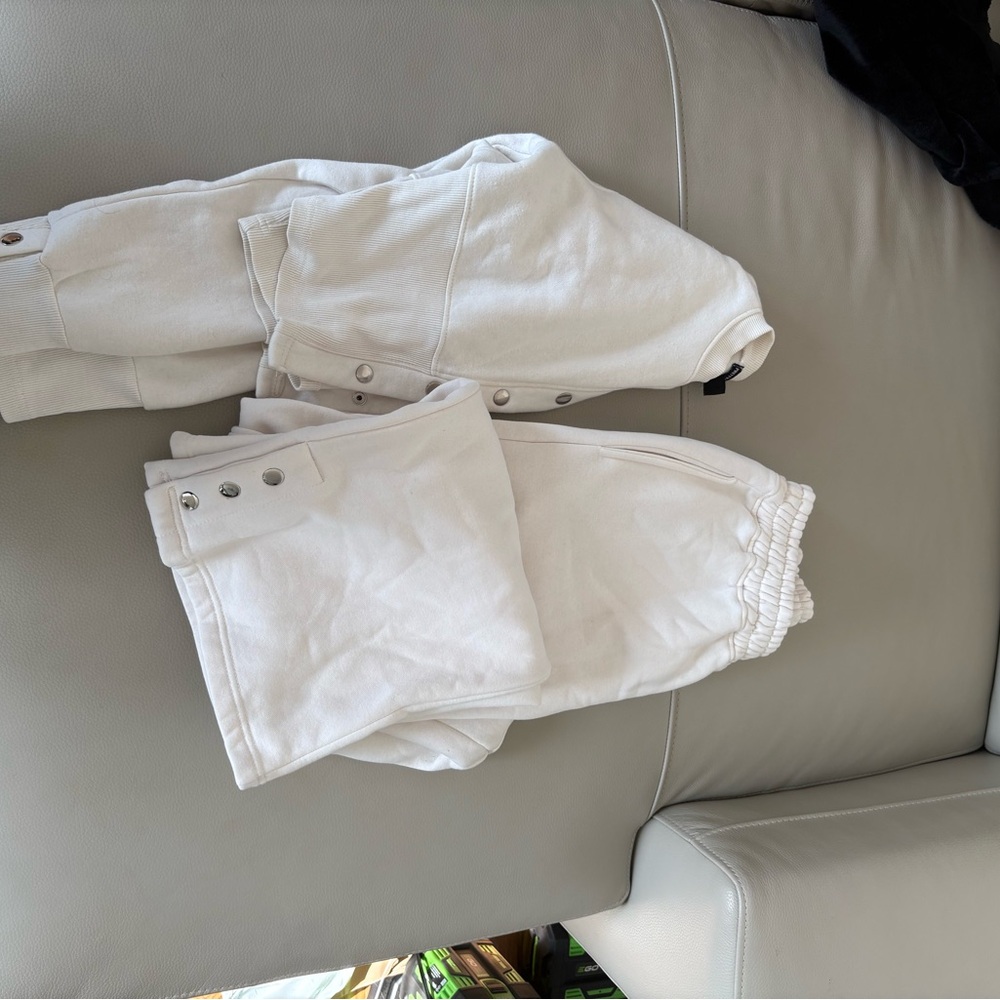 PLT Women's White Cardigan Set